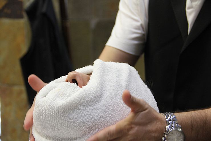Benefits of a hot towel shave High End Barbershop
